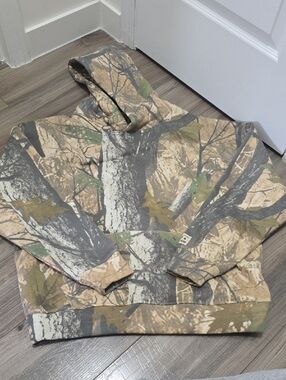Fleece Factory Art & Motion Camo Hoodie